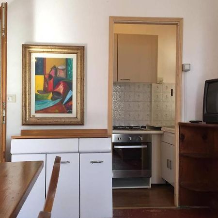 Nel Set Di Piccolo Mondo Antico Villa Viola Valsolda Bagian luar foto