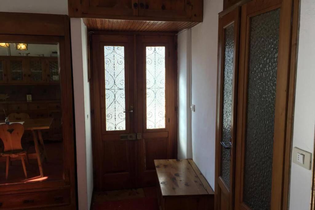 Nel Set Di Piccolo Mondo Antico Villa Viola Valsolda Bagian luar foto